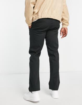 Jack & Jones Intelligence Kane Loose Fit Chino In Black
