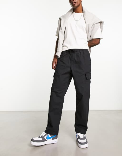 Jack & Jones Intelligence – Locker geschnittene Cargohose in Schwarz