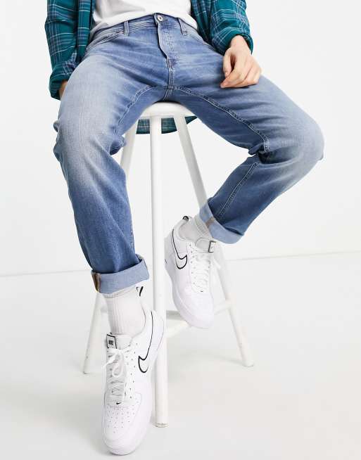 Jack & Jones Intelligence Mike relaxed fit jeans in light blue, 4 of 4