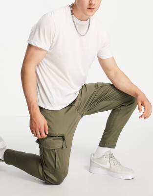 carrot fit cargo pants