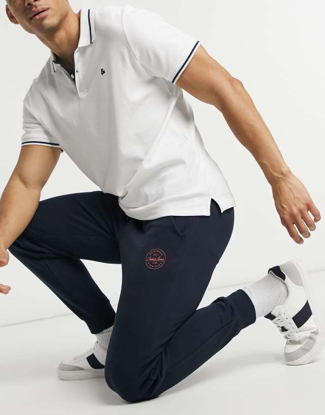 Jack & Jones Intelligence slim sweatpants in navy