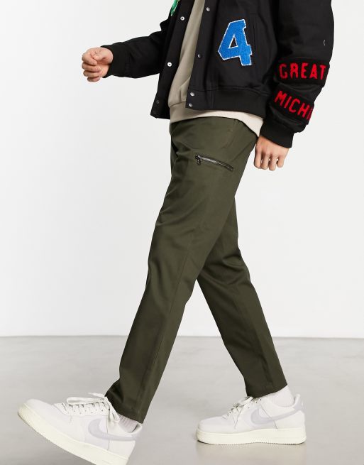 Jack & Jones Intelligence tapered carrot fit smart cargo with zip detail in khaki, 3 of 4