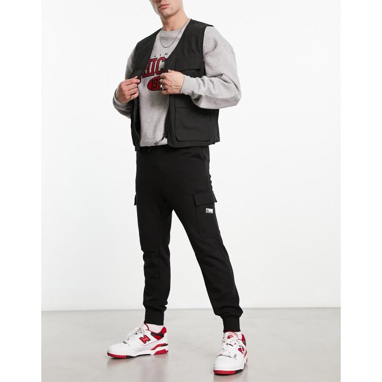 Jack & Jones Intelligence technical cargo trackies in black