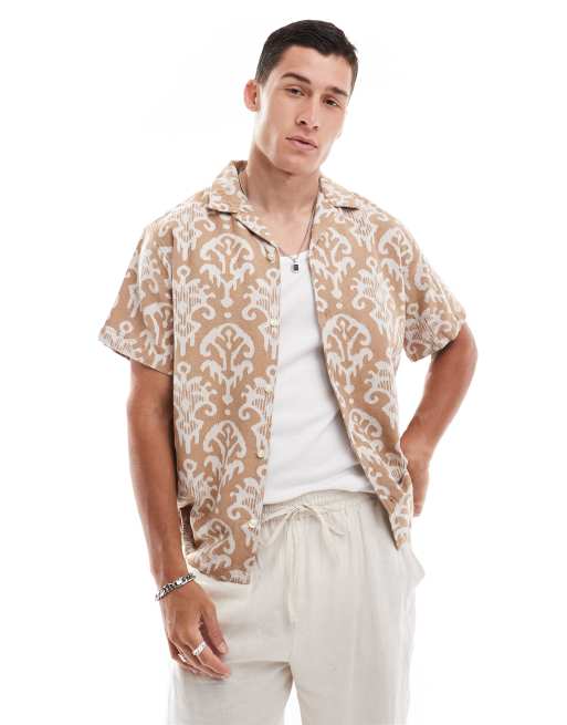 Jack & Jones – Jasnobrązowa koszula premium z kołnierzykiem kubańskim w żakardowy wzór 