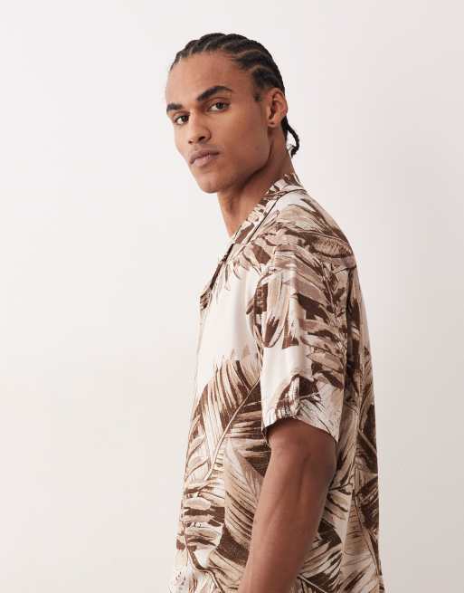 Jack & Jones – Jeff – Kurzärmliges Hemd in Braun mit Palmen-Print, 4 von 5