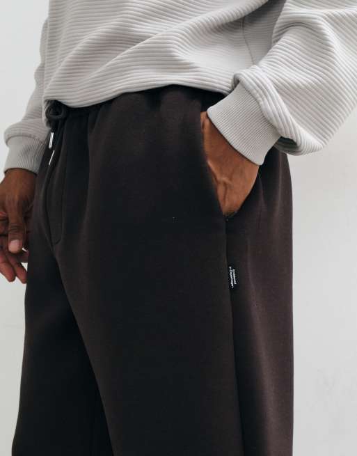 Jack & Jones joggers i mörkbrunt i scubastil, 4 av 5