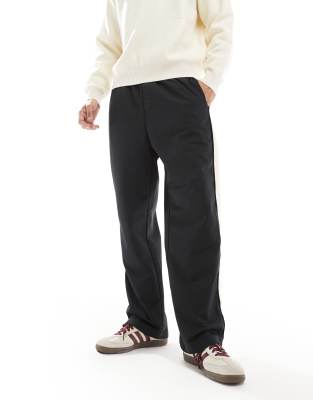 Jack & Jones Karl Fit Loose Fit Sweatpants With Side Stripe In Black