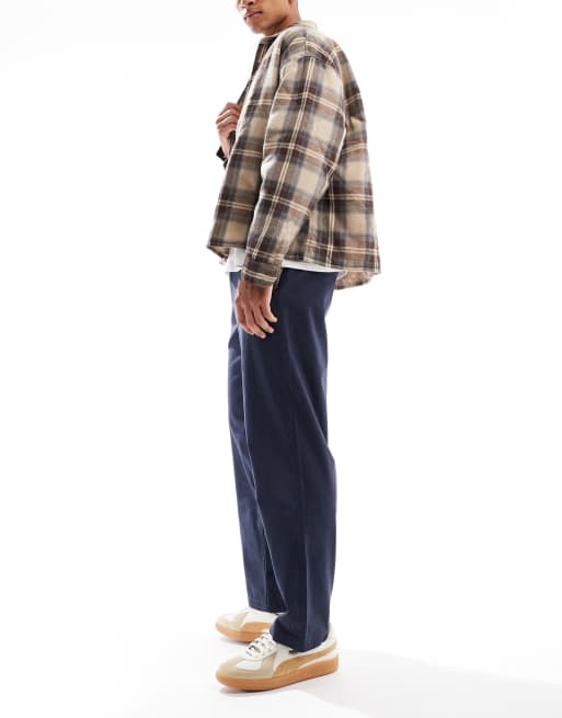 Jack & Jones – Karl – Lockere Chinohose in Marineblau, 3 von 5