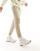 Thumbnail 1 van 4
