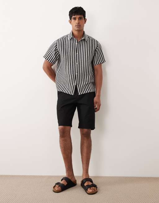 Jack & Jones – Kurzärmliges, gestreiftes Häkel-Hemd in Schwarz, 2 von 5