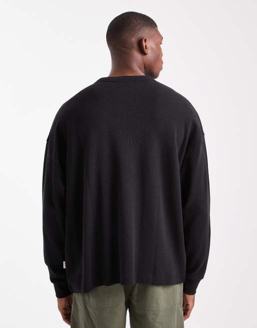 Jack & Jones – Langärmliges Oversize-Shirt in Schwarz mit Henley-Ausschnitt und Waffelstruktur, 3 von 5
