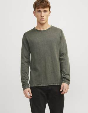 Jack & Jones Leo crew neck knitted jumper in brown