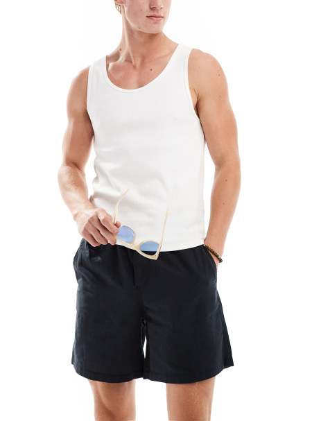 Jack & Jones linen shorts with drawstring in black - view 1