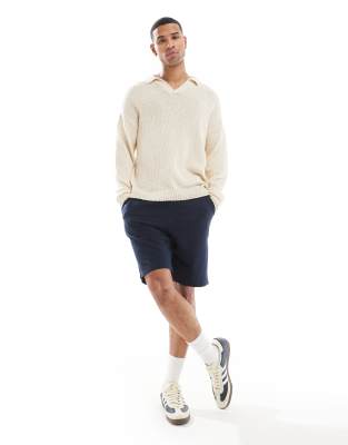 Locker geschnittene Sweat-Shorts in Marineblau Marineblau S