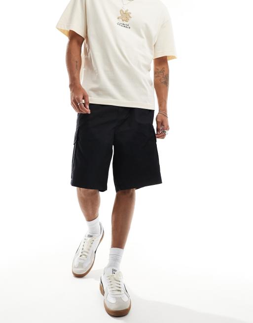 Jack & Jones loose cargo shorts in black