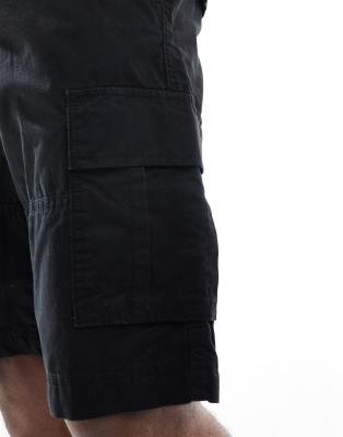 Jack & Jones loose fit cargo short in black