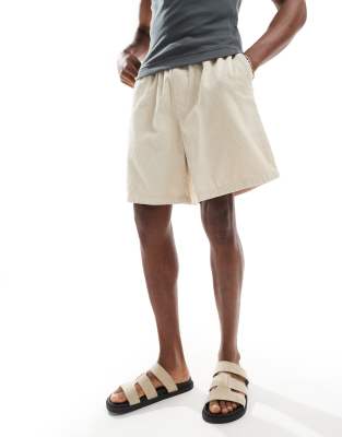 Jack & Jones Loose Fit Cord Short In White