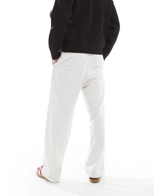 Jack & Jones loose fit wide leg joggers in light grey, 4 of 5