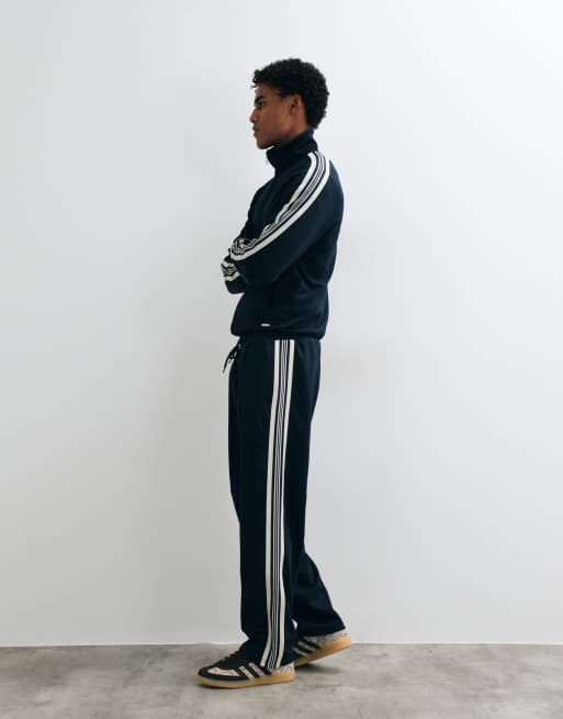 Jack & Jones loose track pants with seam detail in navy , 5 of 5