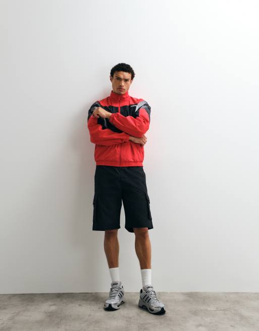 Jack & Jones - Losvallende cargoshort met trekkoord in zwart, 5 van 7