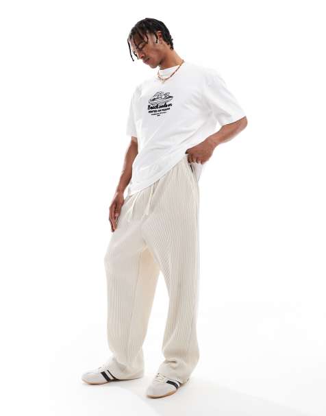 Jack & Jones - Losvallende plissé joggingbroek in crème - view 1