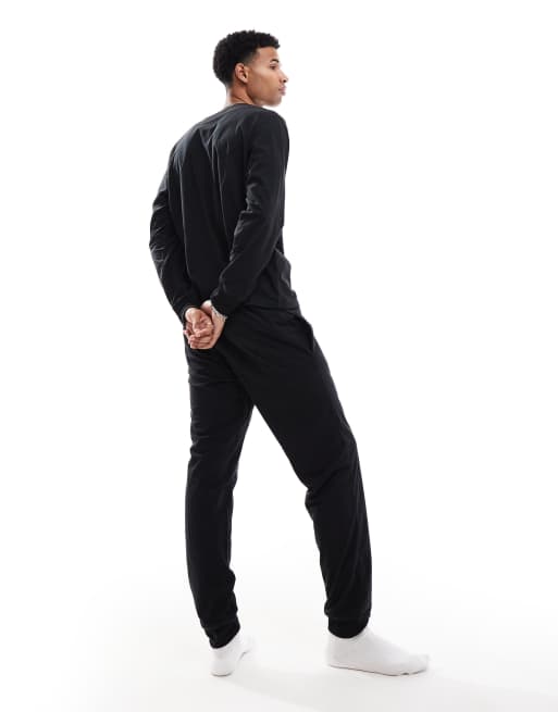 Jack & Jones Lounge set in black, 2 of 4