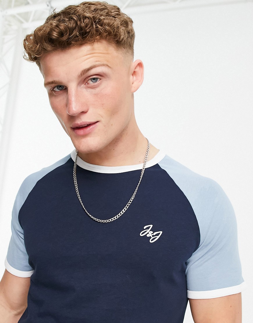 Jack & Jones – Marinblå och kontrastfärgad t-shirt med rund halsringning