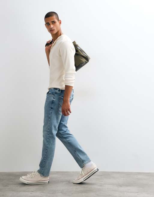 Jack & Jones - Mike - Toelopende jeans in lichtblauw met wassing, 3 van 5
