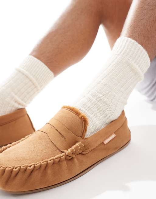 Jack Jones – Mokassin-Hausschuhe aus Wildlederimitat in