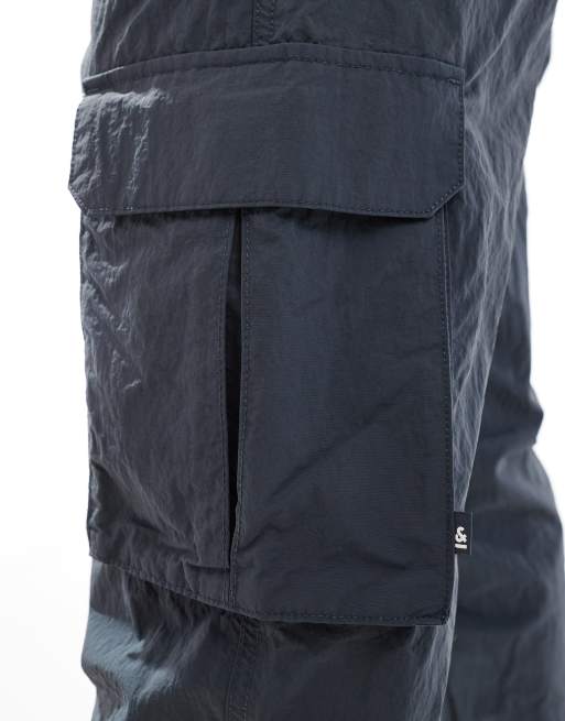 Jack & Jones – Mörkgrå cargobyxor med muddar i tachstil , 4 av 5