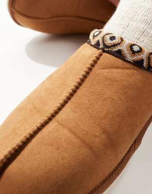 Jack & Jones Mule Slipper In Brown