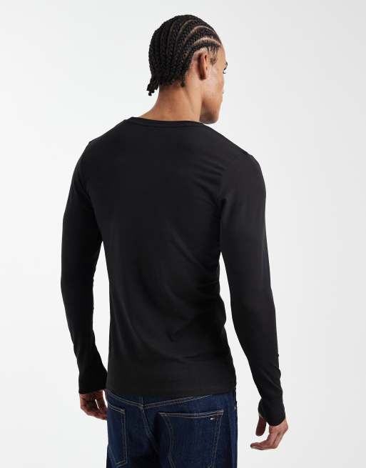 Jack & Jones muscle fit long sleeve t-shirt in black, 3 of 5