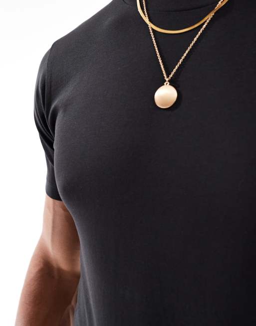 Jack & Jones muscle fit t-shirt in black