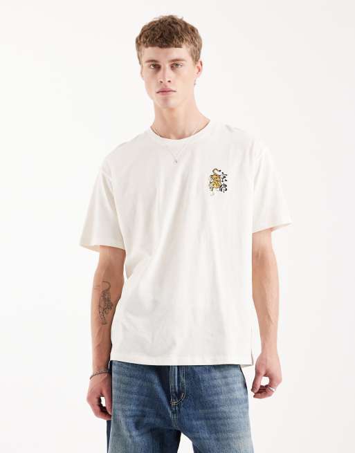 Jack & Jones – Naturvit t-shirt med tigertryck baktill, 3 av 5