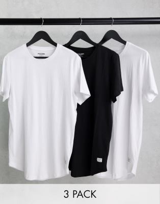 Jack & Jones Essentials longline T-shirt with curved hem & pocket in white