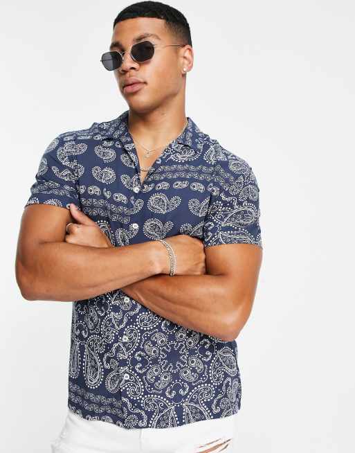 Jack & Jones Originals - Camicia a maniche corte con colletto a rever e stampa cachemire blu navy 