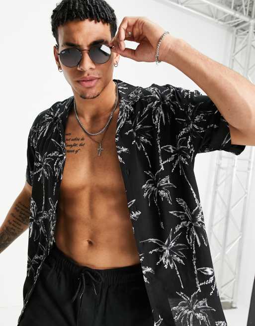 Jack & Jones Originals – Czarna koszula z kołnierzykiem kubańskim i wzorem w palmy