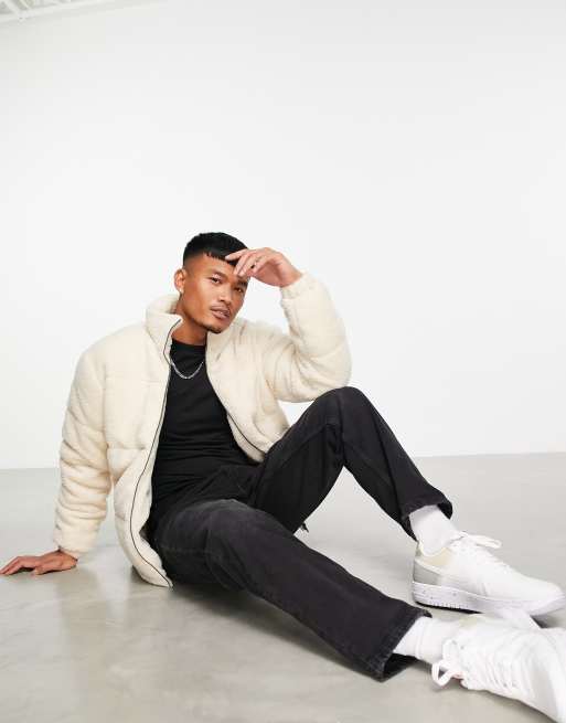Jack & Jones – Originals – Havrefärgad pufferjacka i teddy, endast hos ASOS, 4 av 4