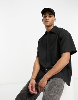 Jack & Jones Originals oversized clean revere collar shirt in black
