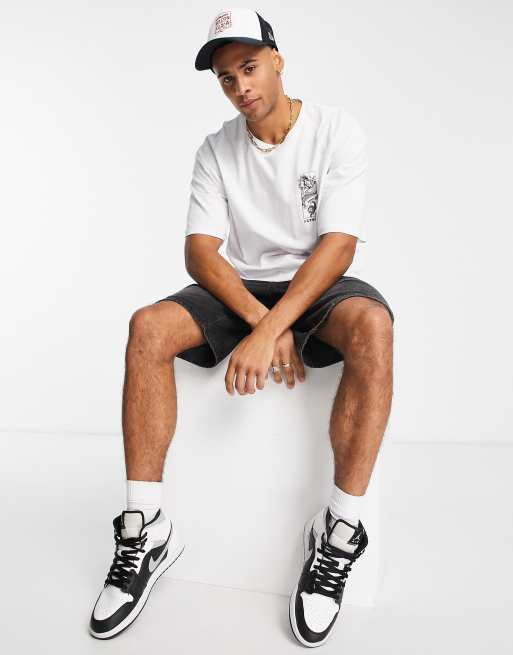 Jack & Jones Originals oversized t-shirt with dragon back print in white, 4 of 4