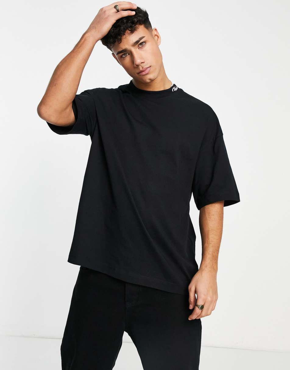 Jack & Jones Originals oversized t-shirt with logo print in black