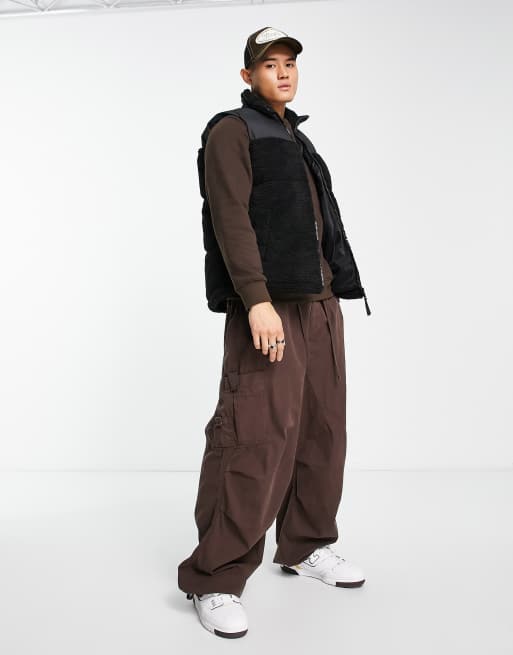 Jack & Jones – Originals – Steppweste aus Teddystoff in Schwarz