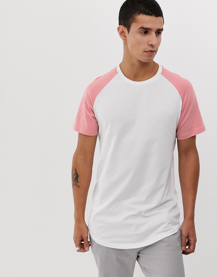 Jack & Jones – Originals – Vit och rosa raglan-t-shirt i longline-modell med rundad nederkant