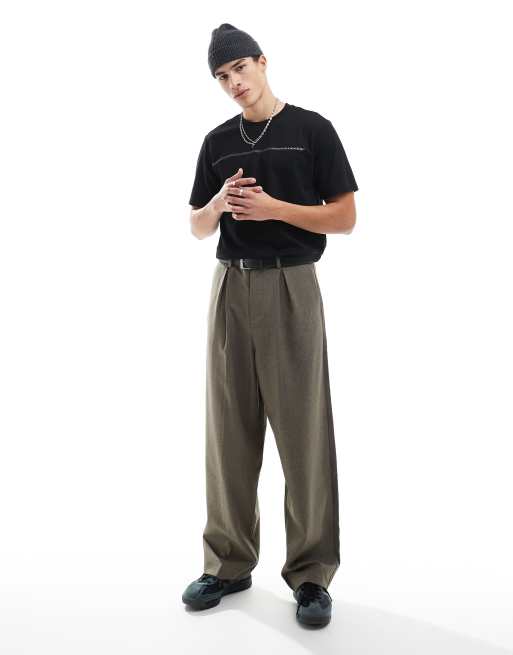 Jack & Jones – Oversize-T-Shirt in Schwarz mit Streifenlogo in Brusthöhe, 2 von 4