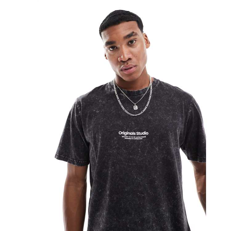 [ ] Wash Logo T-shirt ★大人気★ Oversized Mixed Logo Tee | GUESS