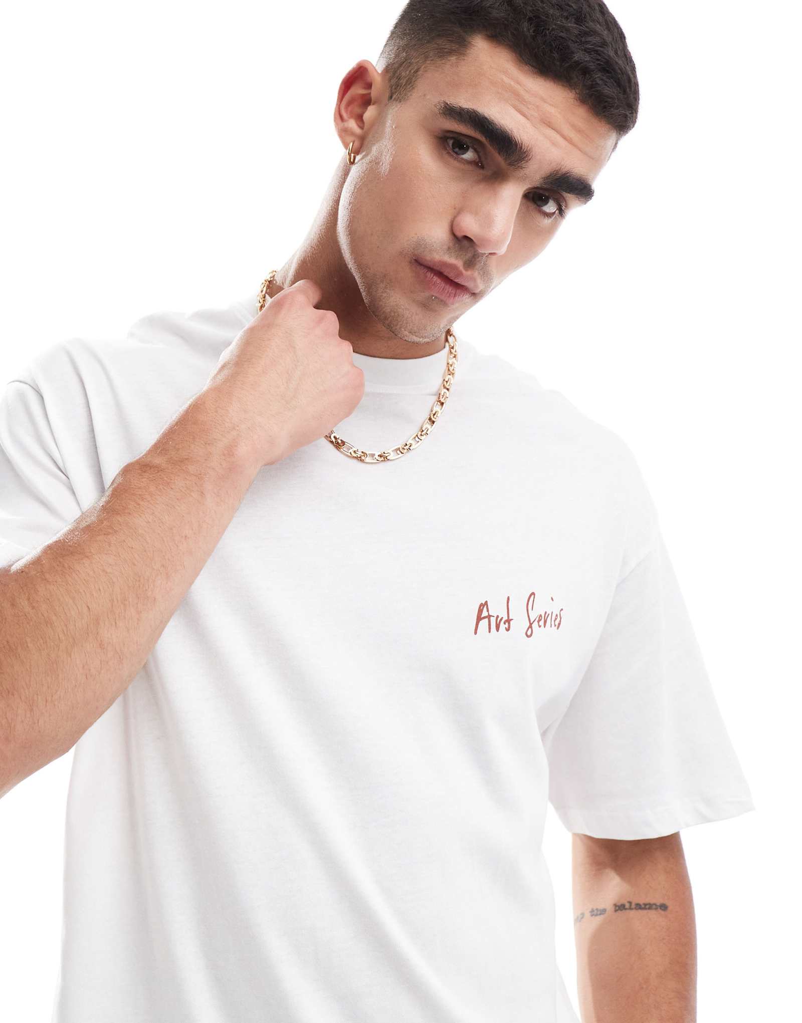 Футболка оверсайз Jack &Jones с принтом L'atelier art на спине белого цвета
