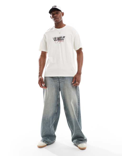 Jack & Jones oversized t-shirt with los angeles print in cream, 3 of 4