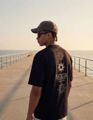 Jack & Jones Oversized T-shirt With Sicilia Back Print In Black