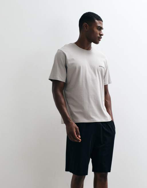 Jack & Jones pajama t-shirt and shorts set in gray/black, 4 of 5