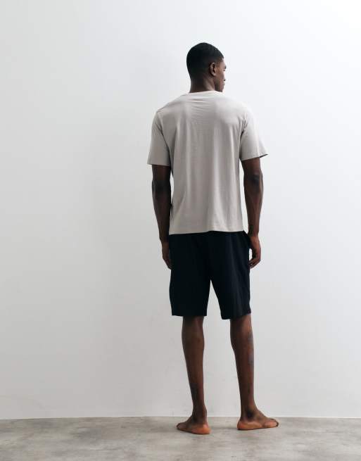 Jack & Jones pajama t-shirt and shorts set in gray/black, 5 of 5